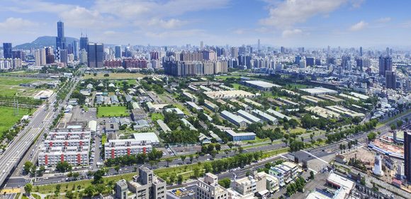 高雄萬中擇一燙金門牌 安嘉建設打造瑞隆路商圈日系輕豪宅